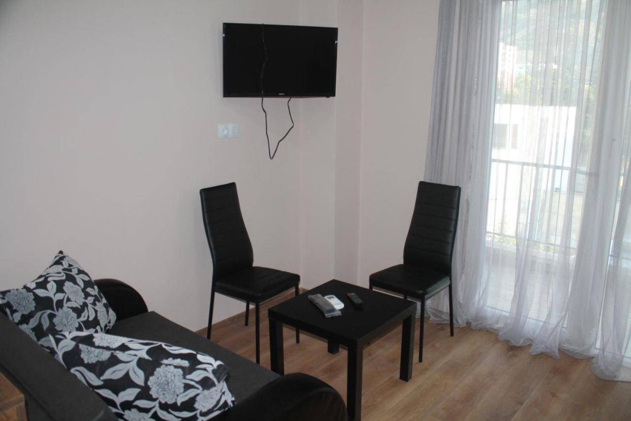 Lali'S Apartment Tbilisi Bagian luar foto